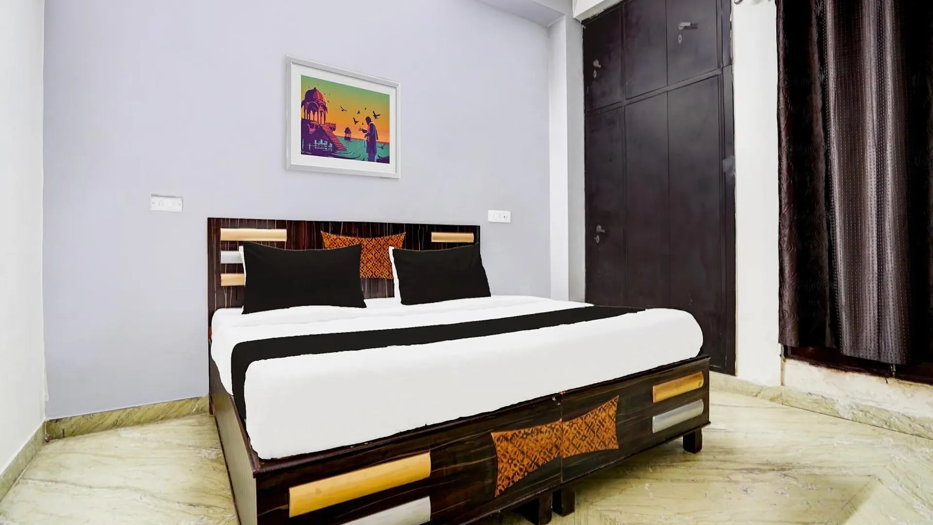 Hotel O Shubham Guest House Gurgaon