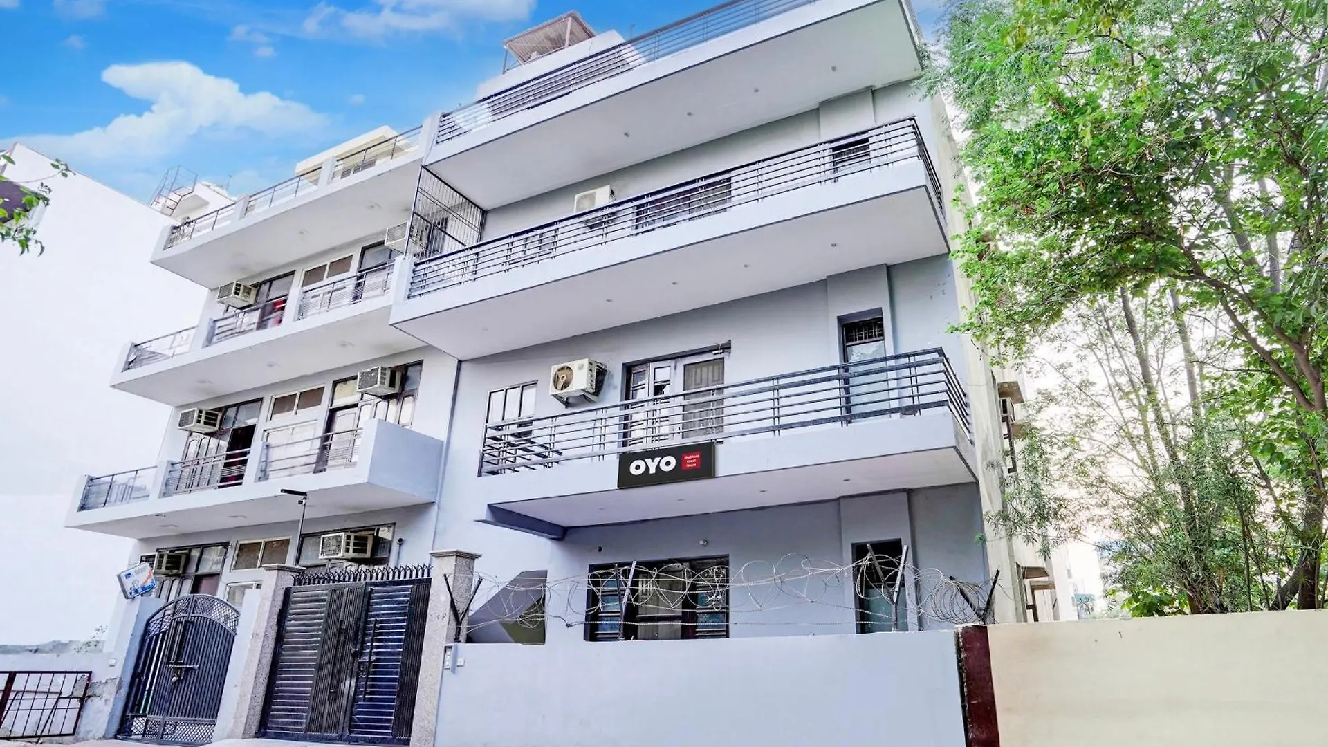 Hotel O Shubham Guest House Gurgaon India